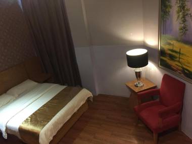 Residence 21 Boutique Inn