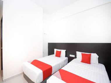 OYO 1148 Kenyalang Suite