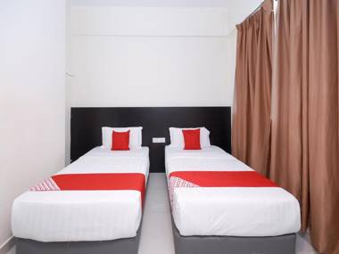 OYO 1148 Kenyalang Suite