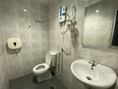 Hotel Zamburger Kota Damansara