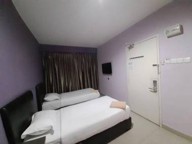 Hotel Zamburger Kota Damansara