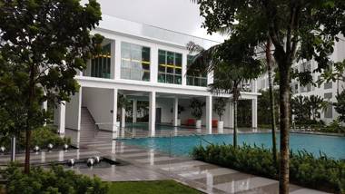 Homestay Cyberjaya Swimming Pool Cybersquare 