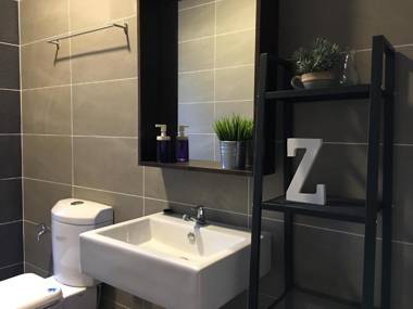 Cozy Hyve Soho Suites
