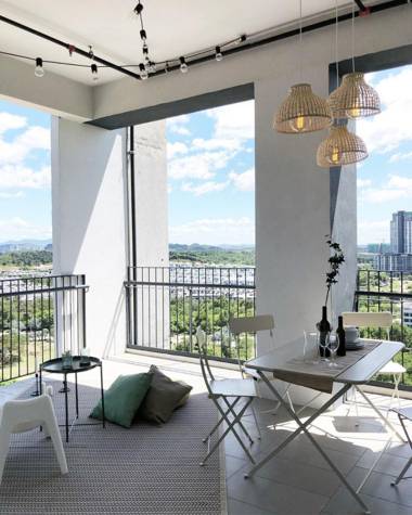 Designer 1BR Tamarind w Balcony IdealHub 1510