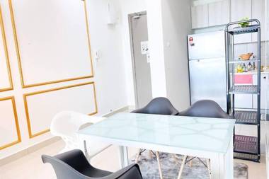 EXCLUSIVE HOME 3BR FREE WIFI & NETFLIX