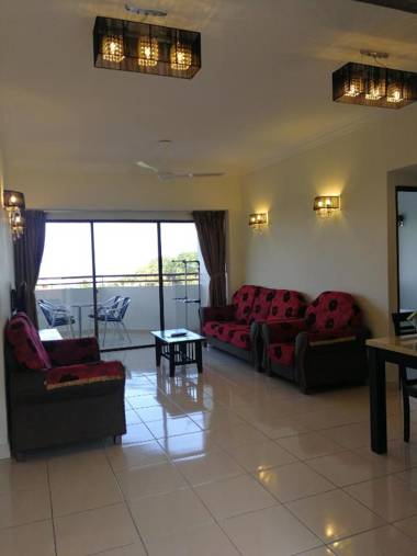 Green Ocean Seaview Apartment