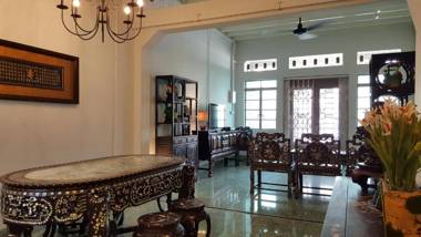 MY CHINAMAN'S HOME II