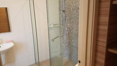 Shamrock Villas Corner OR Seaview OR Standard