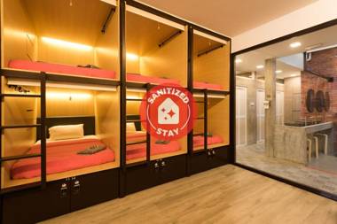 OYO 89809 Sogor Girls Dormitory