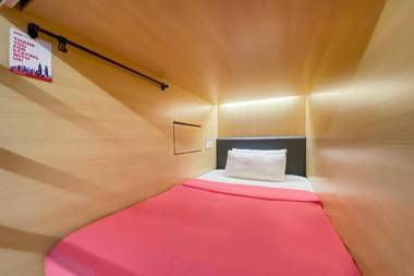 OYO 89809 Sogor Girls Dormitory