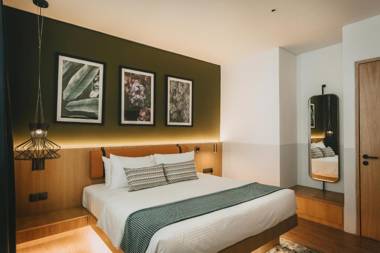 Macalister Hotel by PHC