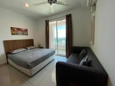 Mansion One Designer Suite by stayCATion Homestay
