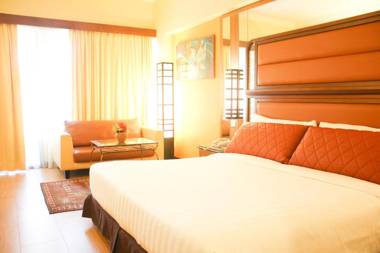 Holiday Villa Beach Resort & Spa Langkawi