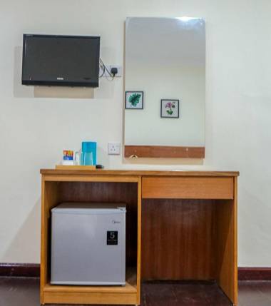 Landcons Hotel & Resort