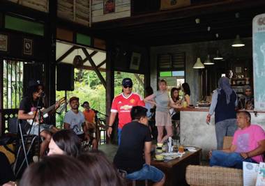 Panji Panji Tropical Wooden Home