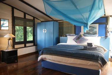Experience Island Heritage Home
