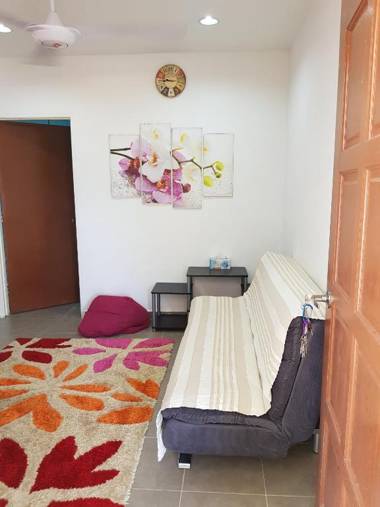 Maxim Apartment