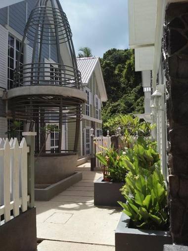 Royale Chenang Resort