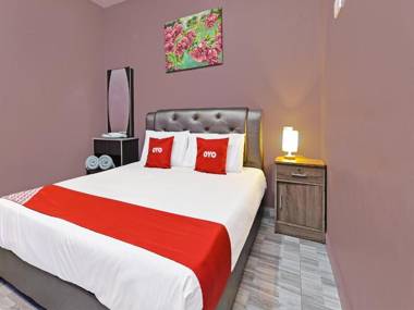 OYO Home 90348 Inspire Rooms