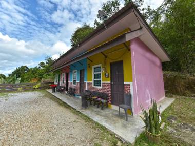 OYO 90605 Nurulhuda Langkawi Hillview Roomstay