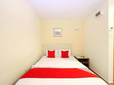OYO 635 Seven Days Hotel