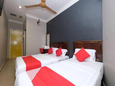 OYO 1190 Nice Stay Hotel