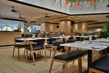 The Bayview Beach Resort