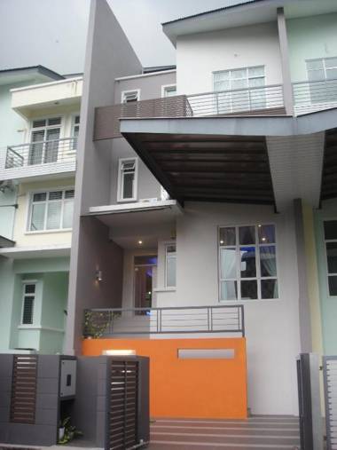 Shamrock Beach Villas Batu Ferringhi Penang