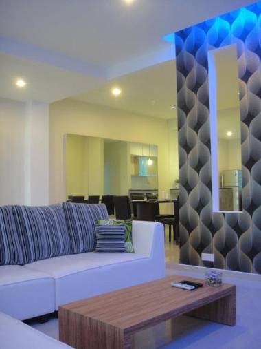 Shamrock Beach Villas Batu Ferringhi Penang