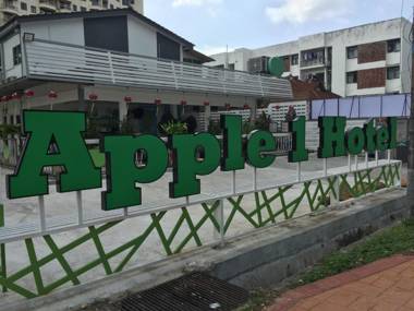 Apple 1 Hotel Gurney