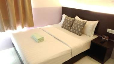 Apple 1 Hotel Gurney