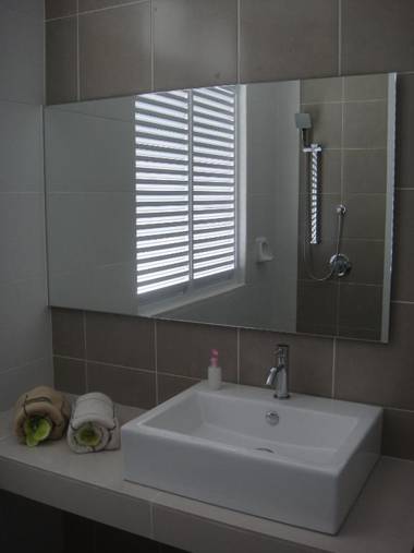 Batu Ferringhi - Shamrock Beach Villas Penang