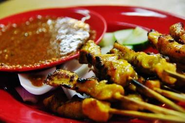 Susies Seaview Resort Suites at Sri Sayang Batu Ferringhi