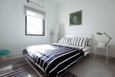 Stay SongSong Mount Erskine