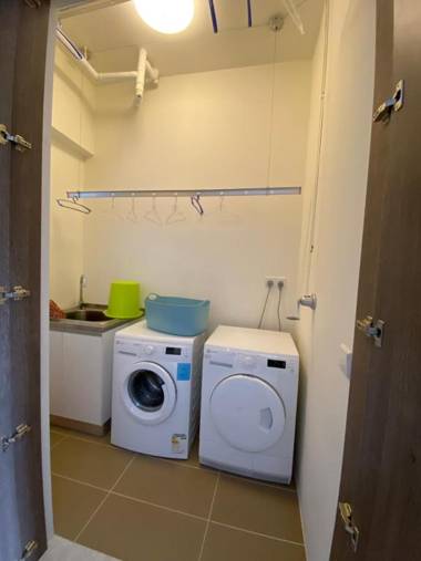 By The Sea @ Luxury Suites Batu Ferringhi