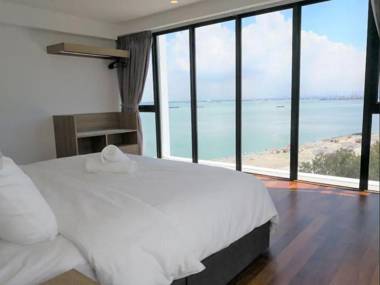 Sunrise Gurney Seaview Duplex 10