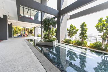 Tropicana Luxury 3BR Suite