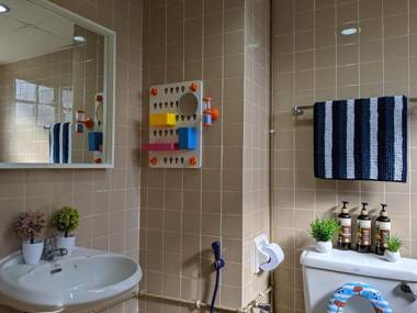 The Whale House | 100m From Batu Ferringhi Beach