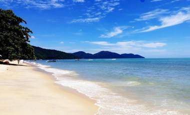 Seaview beach Batu Ferringhi 3 Bedrooms - 1801