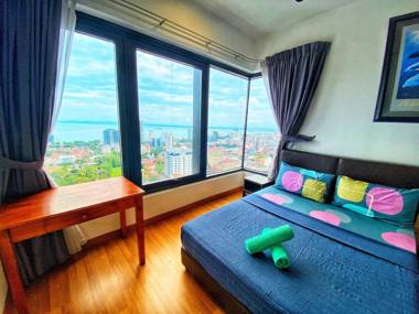 SOCCERTABLESEAVIEW-3BRGeorgetown12PAX