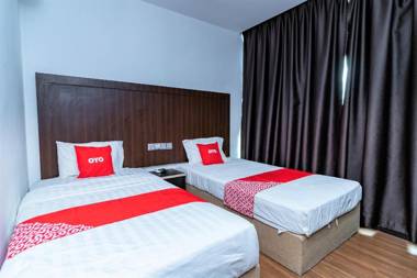 OYO 90375 Reggae Inn