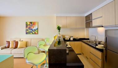 Jinhold Apartment Hotel