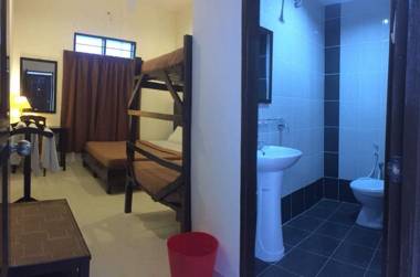 Perhentian Tivoli Inn