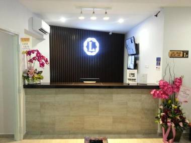 L Hotel