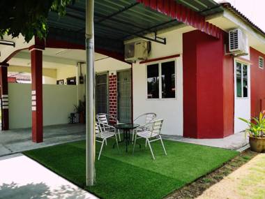 Ayang Guest House Parit Buntar