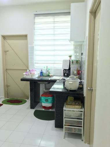 Hanaz Homestay - A'isy