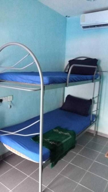 OYO Home 90554 Norfa Camp House