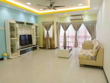 GL SeaView Apartment Homestay L12