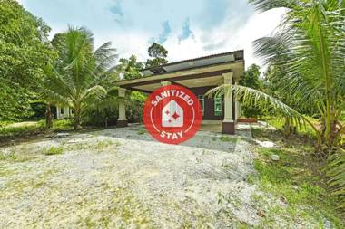 OYO Home 90607 Casaria Besut