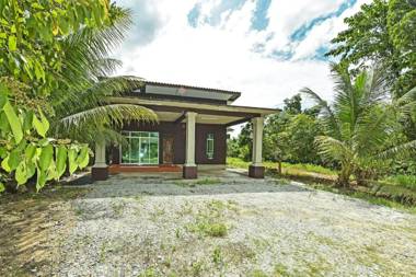 OYO Home 90607 Casaria Besut